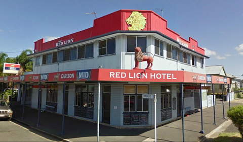 Red Lion Hotel - Accommodation Coffs Harbour 2