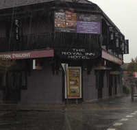 Royal Inn Hotel Waratah - Accommodation Coffs Harbour