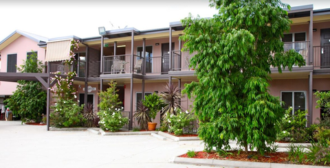 Station Hotel - Accommodation Coffs Harbour 1