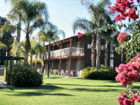 Barmera Hotel-Motel - Accommodation Coffs Harbour 0