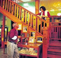 Hotel Corones - Accommodation Coffs Harbour