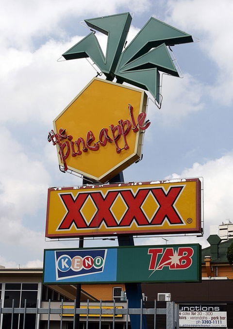 Pineapple Hotel - Accommodation Coffs Harbour 0