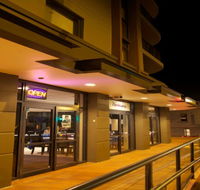 Yiamas Greek Taverna - Accommodation Coffs Harbour