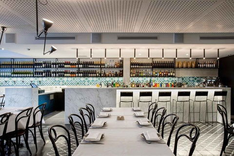 Zahli Modern Middle Eastern Restaurant - Accommodation Coffs Harbour 10