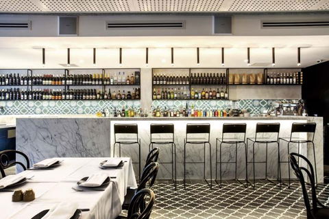 Zahli Modern Middle Eastern Restaurant - Accommodation Coffs Harbour 4