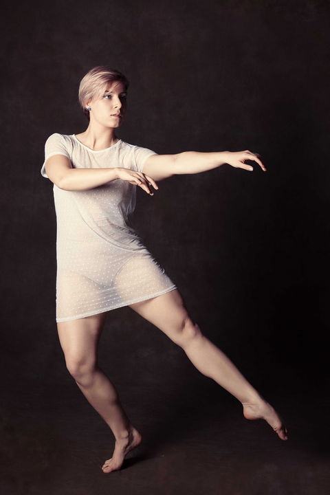 Contemporary Dance For Adults - Accommodation Coffs Harbour 0