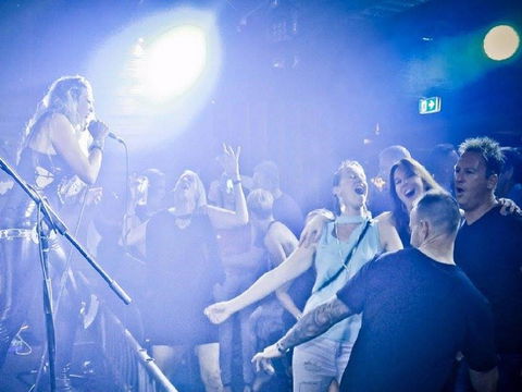 Karaoke At The Avenue - Accommodation Coffs Harbour 0