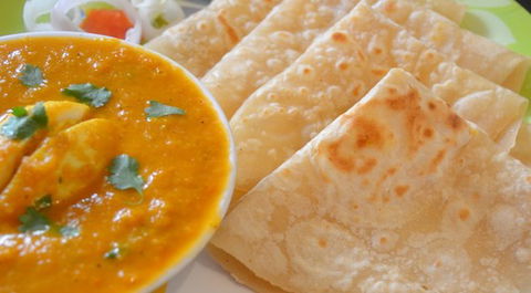 Raj Mahal Indian Restaurant - Accommodation Coffs Harbour 2