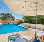 Santorini Twin Waters - Accommodation Coffs Harbour