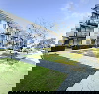 Lodestar Waterside Apartments - Accommodation Coffs Harbour