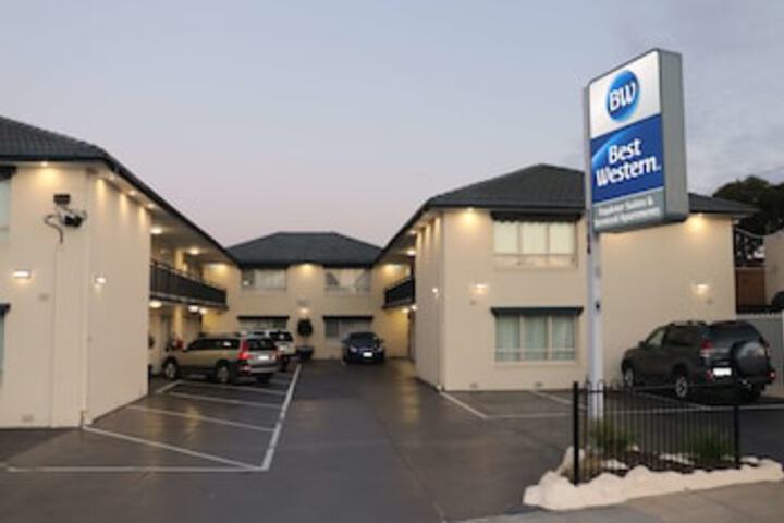 Fawkner North VIC Accommodation Coffs Harbour