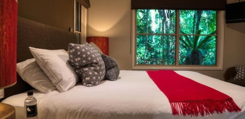 Narrows Escape Rainforest Retreat - Accommodation Coffs Harbour 1