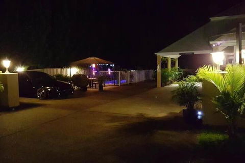 Admiral Nelson Motor Inn - Accommodation Coffs Harbour 5