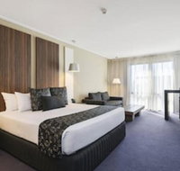 Quality Hotel Taylors Lakes - Accommodation Coffs Harbour