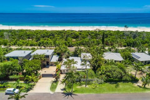 A PERFECT STAY - Allure - Accommodation Coffs Harbour 0