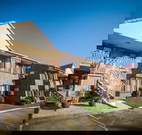 Comfort Inn  Suites Robertson Gardens - Accommodation Coffs Harbour