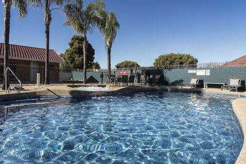Addison Motor Inn - Accommodation Coffs Harbour 2