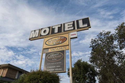 Garden City Motor Inn - Accommodation Coffs Harbour 2