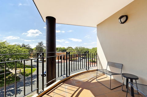 Astra Apartments - The Griffin - Accommodation Coffs Harbour 6