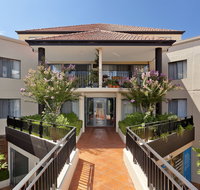 Astra Apartments - The Griffin - Accommodation Coffs Harbour