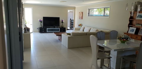 Arlia Sands Apartments - Accommodation Coffs Harbour 0