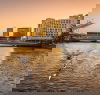 Crowne Plaza Melbourne an IHG Hotel - Accommodation Coffs Harbour
