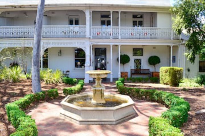 Richmond VIC Accommodation Coffs Harbour