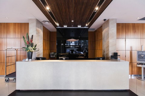 Majestic Roof Garden Hotel - Accommodation Coffs Harbour 3