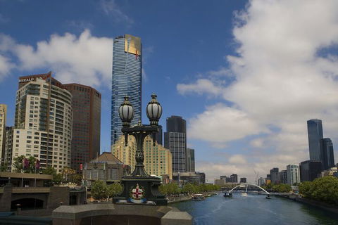 Quay West Suites Melbourne - Accommodation Coffs Harbour 2