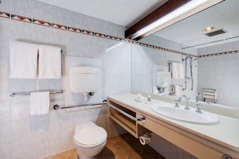 Adelaide Inn - Accommodation Coffs Harbour 3