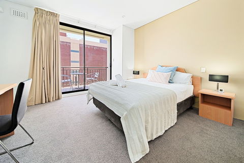 All Suites Perth - Accommodation Coffs Harbour 4