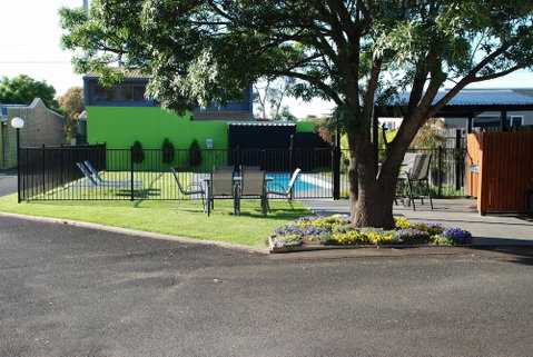 Mitchell On Main Motel & Apartments - Accommodation Coffs Harbour 1