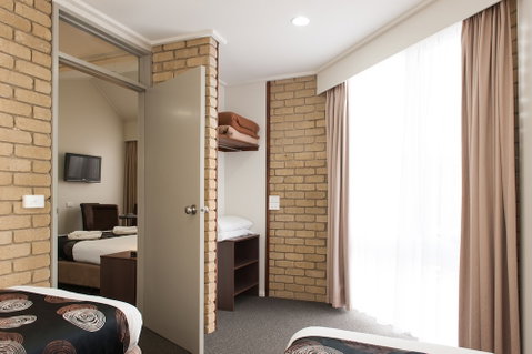 Mitchell On Main Motel & Apartments - Accommodation Coffs Harbour 6