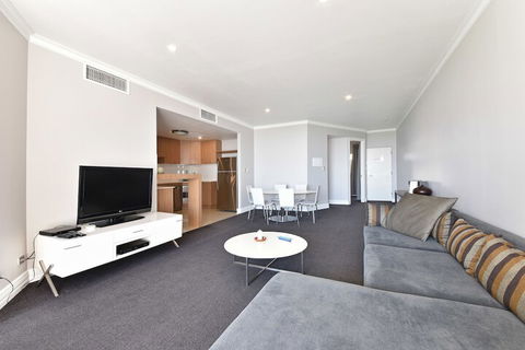 Mullaloo Beach Hotel & Apartments - Accommodation Coffs Harbour 6