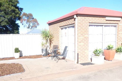 Colonial Motor Inn Bairnsdale - Accommodation Coffs Harbour 1