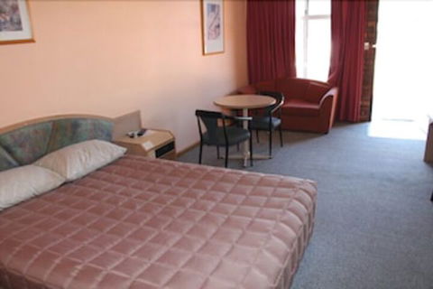 Nandewar Motor Inn - Accommodation Coffs Harbour 5