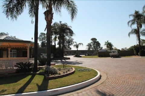 Nandewar Motor Inn - Accommodation Coffs Harbour 6