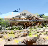 Cockburn House - Accommodation Coffs Harbour