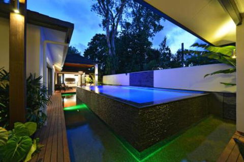 Mana Moana Beachfront Estate Port Douglas - Accommodation Coffs Harbour 4