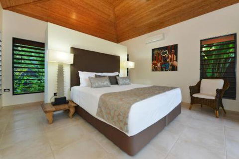 Mana Moana Beachfront Estate Port Douglas - Accommodation Coffs Harbour 2