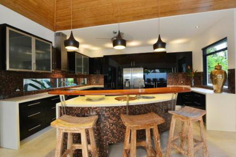 Mana Moana Beachfront Estate Port Douglas - Accommodation Coffs Harbour 5