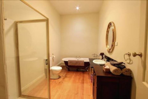 Bairnsdale Bed And Breakfast - Accommodation Coffs Harbour 4