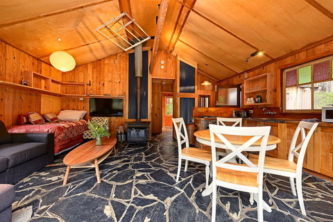 Saintys Creek Cottage - Accommodation Coffs Harbour 6