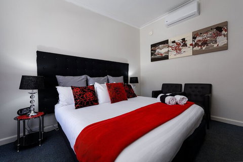 Oval Motel - Accommodation Coffs Harbour 5