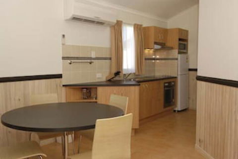 Longreach Tourist Park Caravan Park - Accommodation Coffs Harbour 6