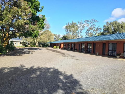Avoca Motel - Accommodation Coffs Harbour 0