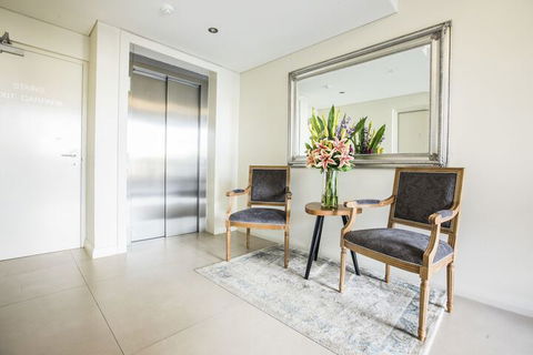 Zappeion Apartments - Accommodation Coffs Harbour 2