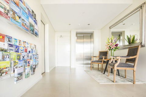 Zappeion Apartments - Accommodation Coffs Harbour 3