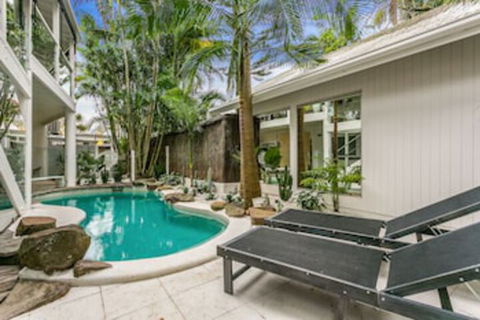A PERFECT STAY - Cactus Rose Villa - Accommodation Coffs Harbour 0