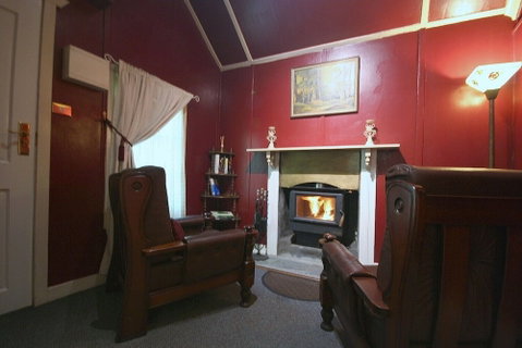 Lotus Lodges - Accommodation Coffs Harbour 5